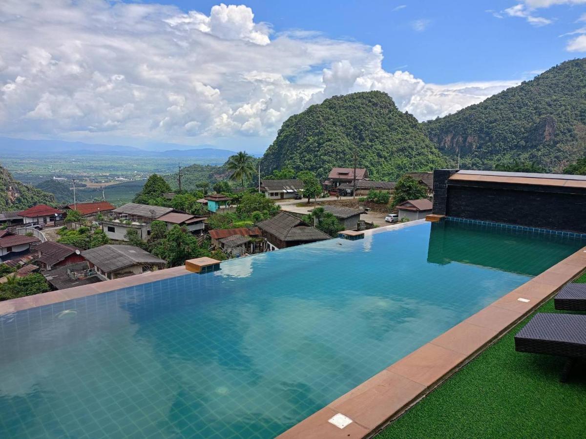 Oasis Phamee Bed & Breakfast Ban Pha Mi Exterior photo