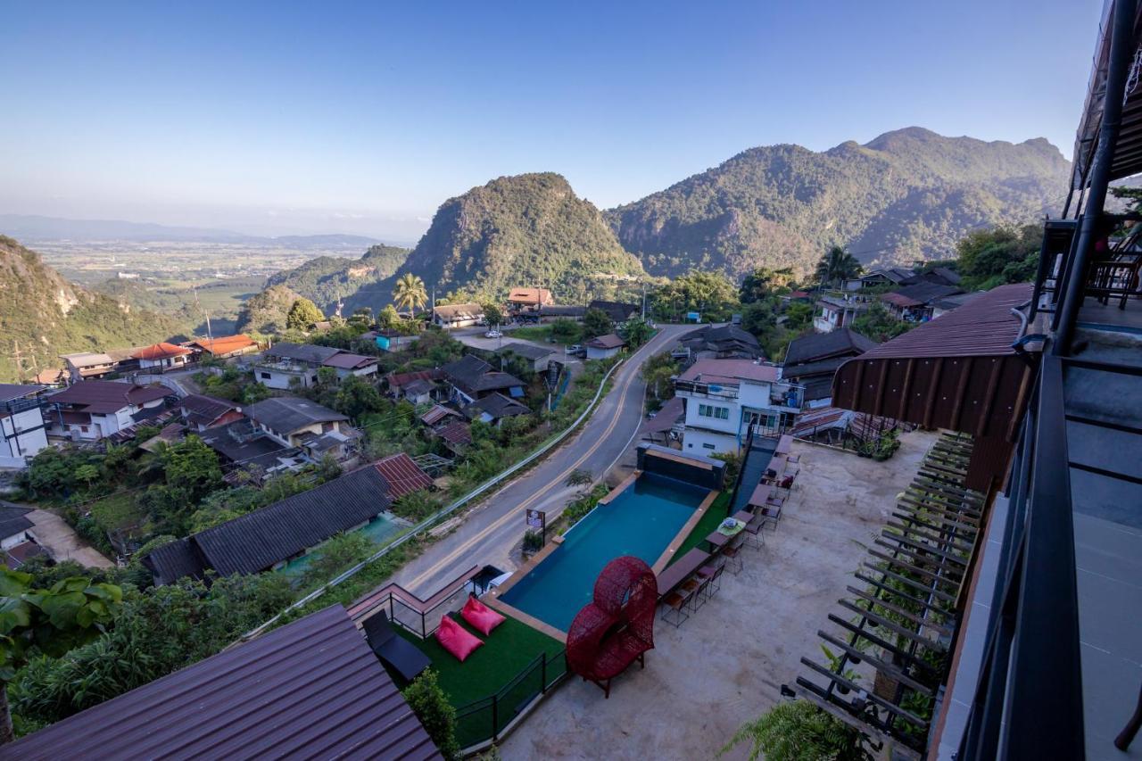 Oasis Phamee Bed & Breakfast Ban Pha Mi Exterior photo